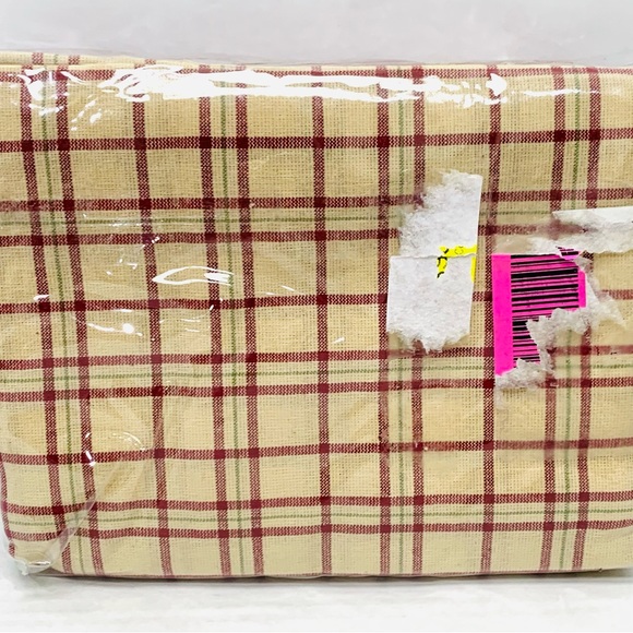 VHC BRANDS OAK & ASHER Creme & Maroon Plaid Pillowcase Set of 2 NEW NIP - Picture 4 of 5
